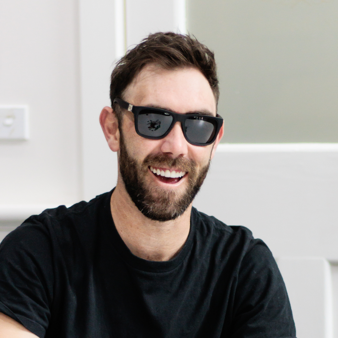 T20 TWELTHY Sunglasses