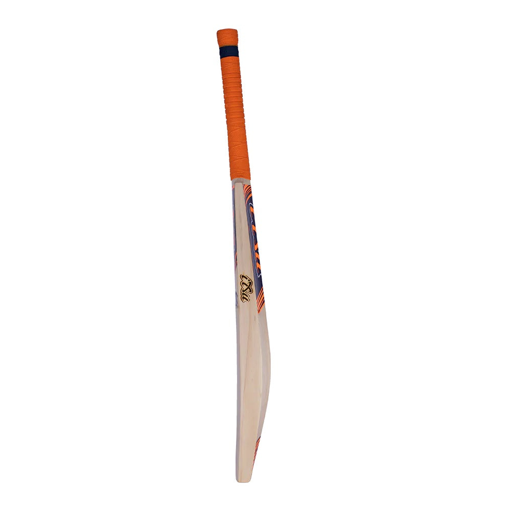 IXU Axon Cricket Bat