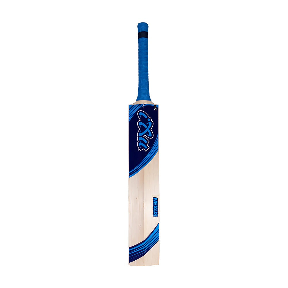 IXU Nexus Cricket Bat